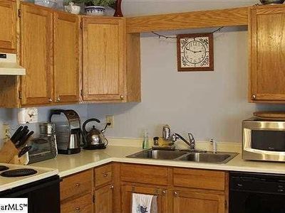 114 Knollview Dr, Greenville, SC, 29611