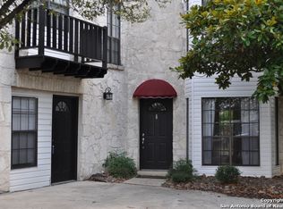 107 Bentwood Dr, Boerne, TX 78006