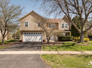 13315 Round Barn Rd, Plainfield, IL 60585