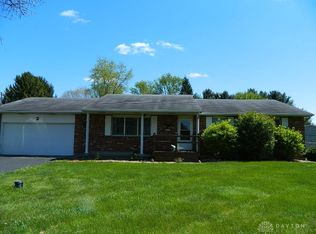 2960 Old Clifton Rd, Springfield, OH 45502