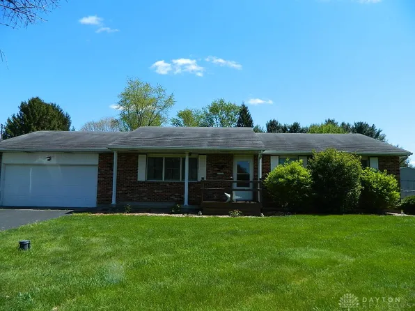 2960 Old Clifton Rd, Springfield, OH 45502