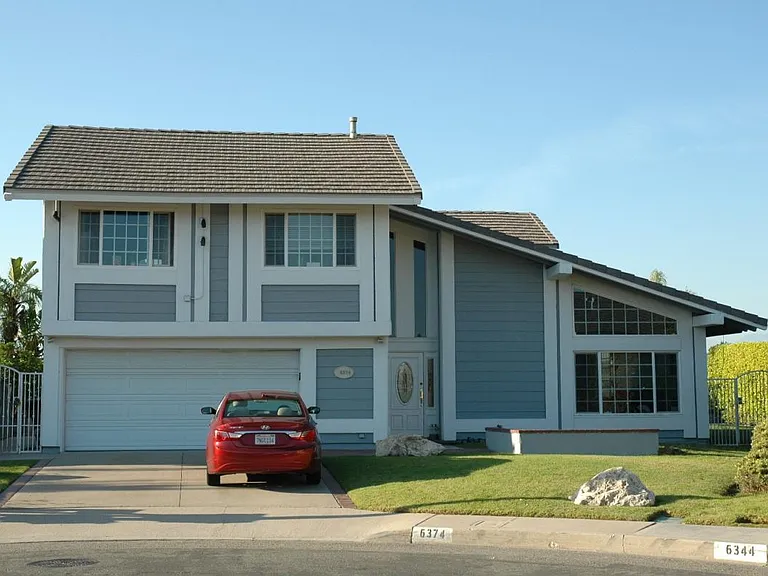 6374 E Paseo Celeste — Photo 1