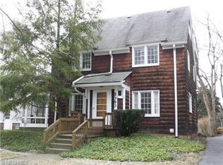 3090 E Overlook Rd, Cleveland Heights, OH 44118