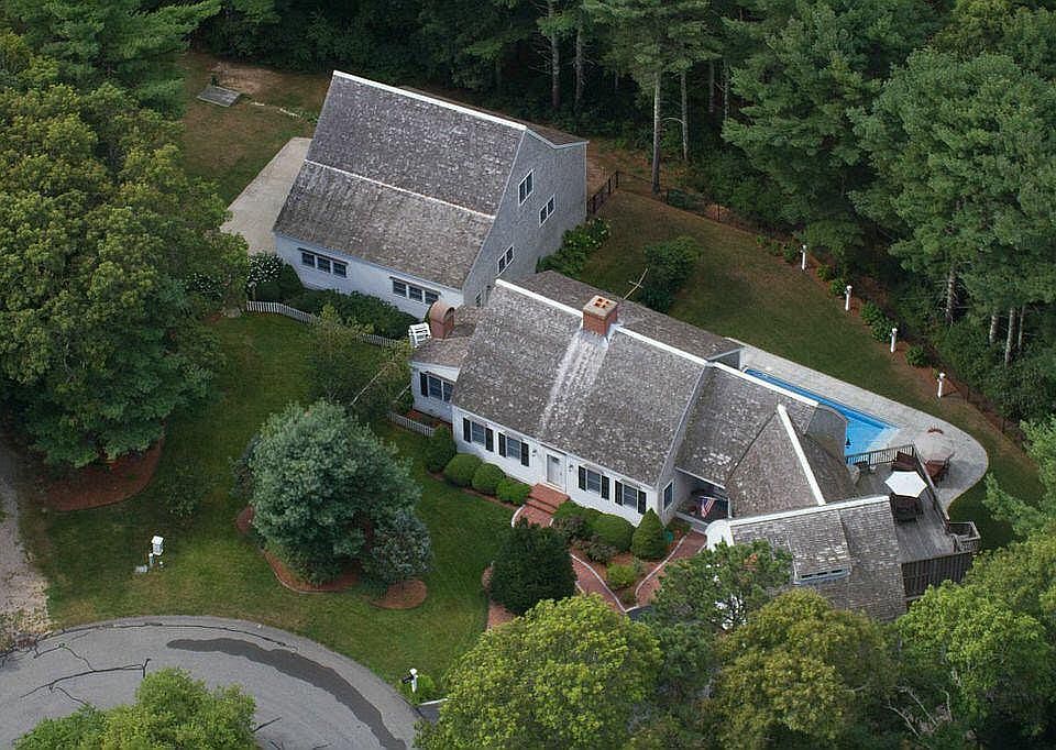 1st image of 49 Quimby Ln