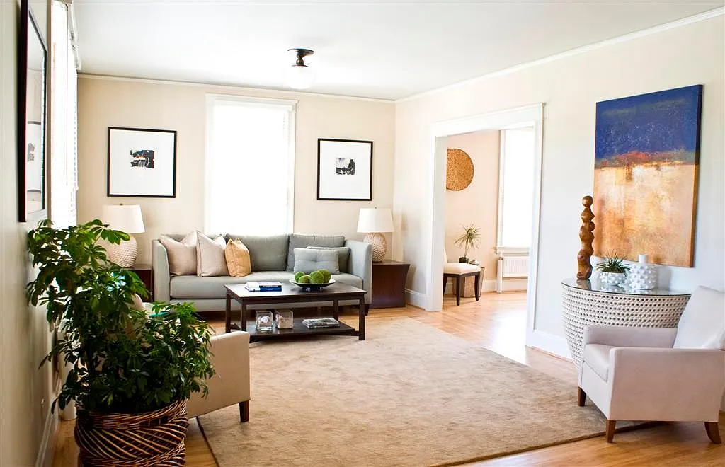 3 bed, 1700 sqft, $11,800 — Photo 2