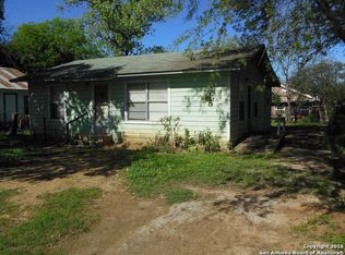 511 Power Plant Rd, Pearsall, TX 78061