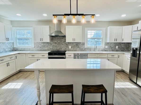 17152 Bridge View Ct