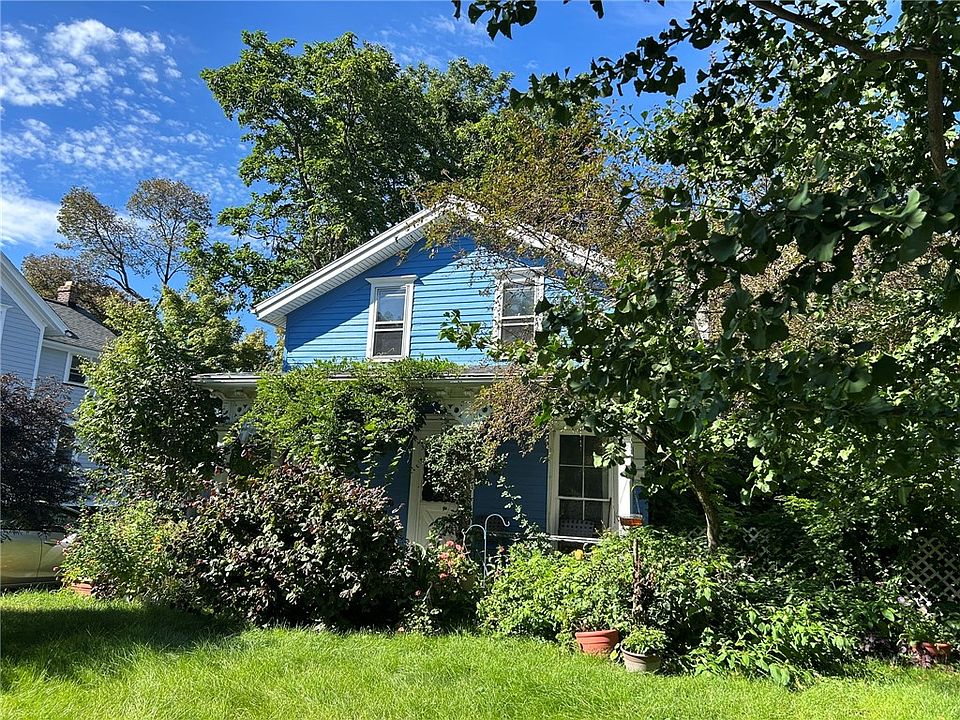 1st image of 250 Gregory St