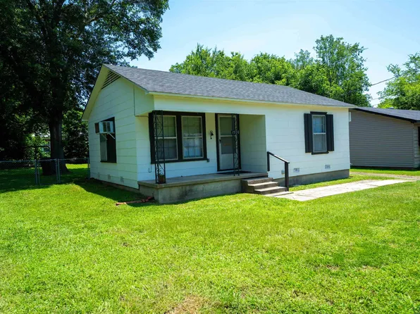 1500 Bomar St, Marshall, TX 75670