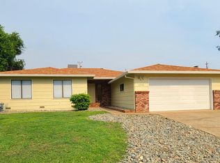 2052 Glengary Dr, Redding, CA 96001