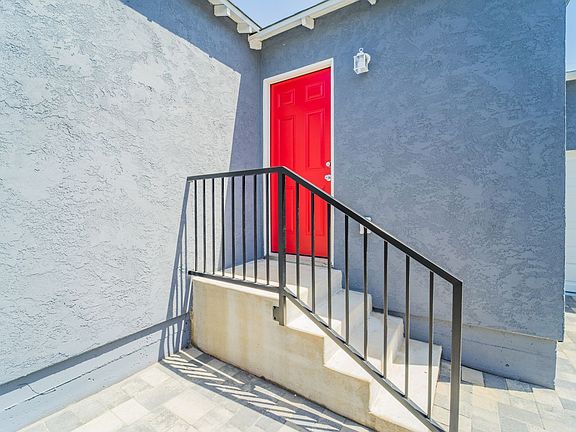 2nd image of 4477 Palm Ave