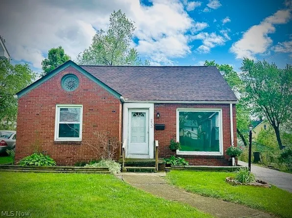 233 E Main St SE, Girard, OH 44420