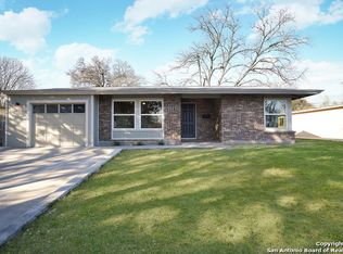 1031 Arroya Vista Dr, San Antonio, TX 78213