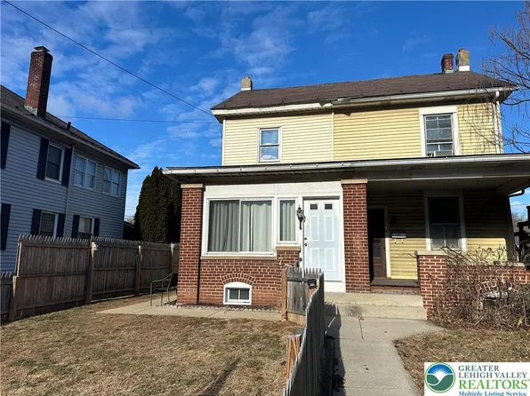 793 Delaware Ave, Palmerton, PA 18071