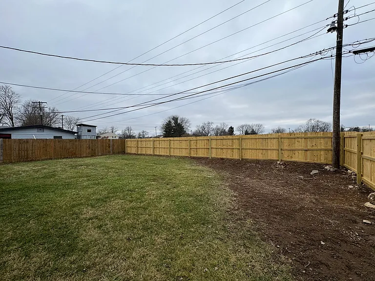 705 Brookfield Dr — Photo 30