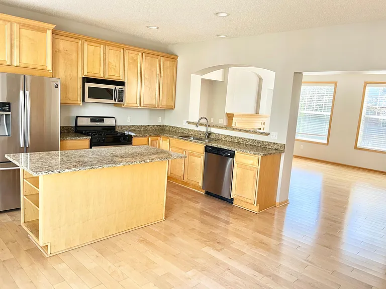11257 Preswick Blvd — Photo 3