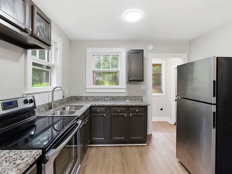 4412 Palmetto Ave — Photo 6
