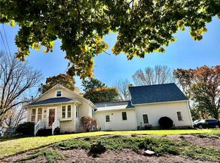 10 Gardner St, Seekonk, MA 02771