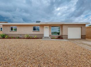 1030 June St NE, Albuquerque, NM 87112