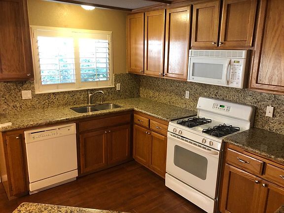 Kitchen..Has a good sized Bar on the other side