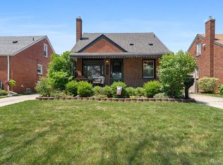 1412 20th St, Wyandotte, MI 48192
