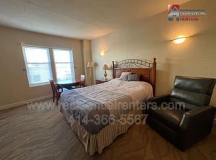 1028 E Juneau Ave APT 616, Milwaukee, WI 53202