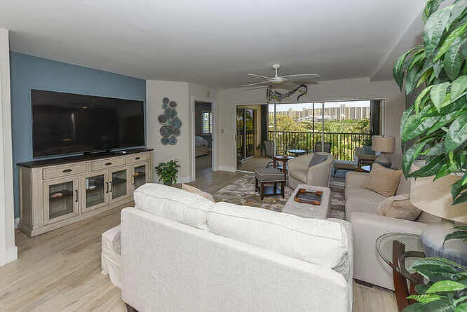 275 Palm Ave #C406 — Photo 14