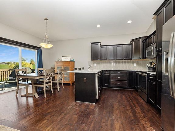 5th image of 2055 SE Oxford Dr