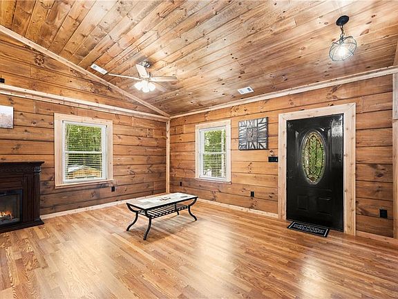 4th image of 587 Cold Stream Trl