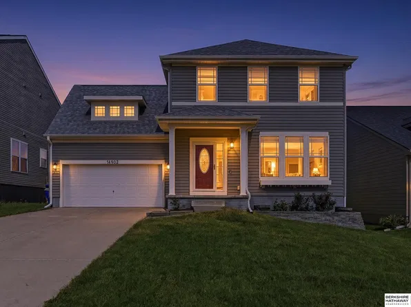 14902 Mormon St, Bennington, NE 68007