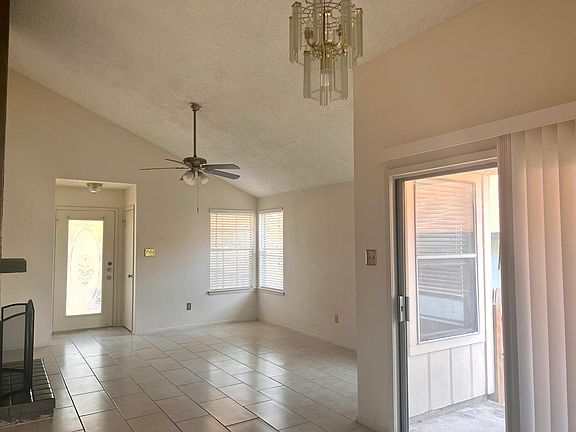 4th image of 11727 Norwegian Wood Dr