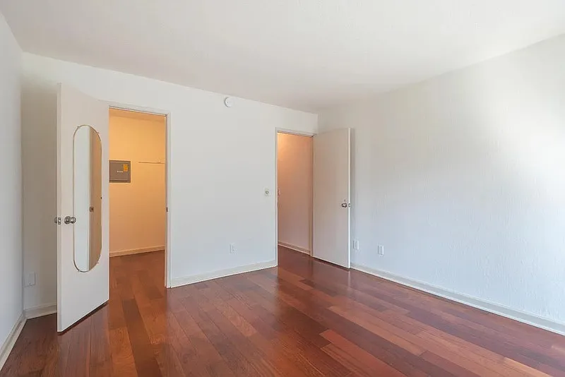 1 bed, 1.0 bath, 811 sqft, $2,750 — Photo 3