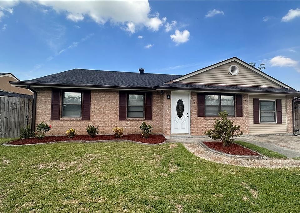 1st image of 2976 Mount Blanc Dr