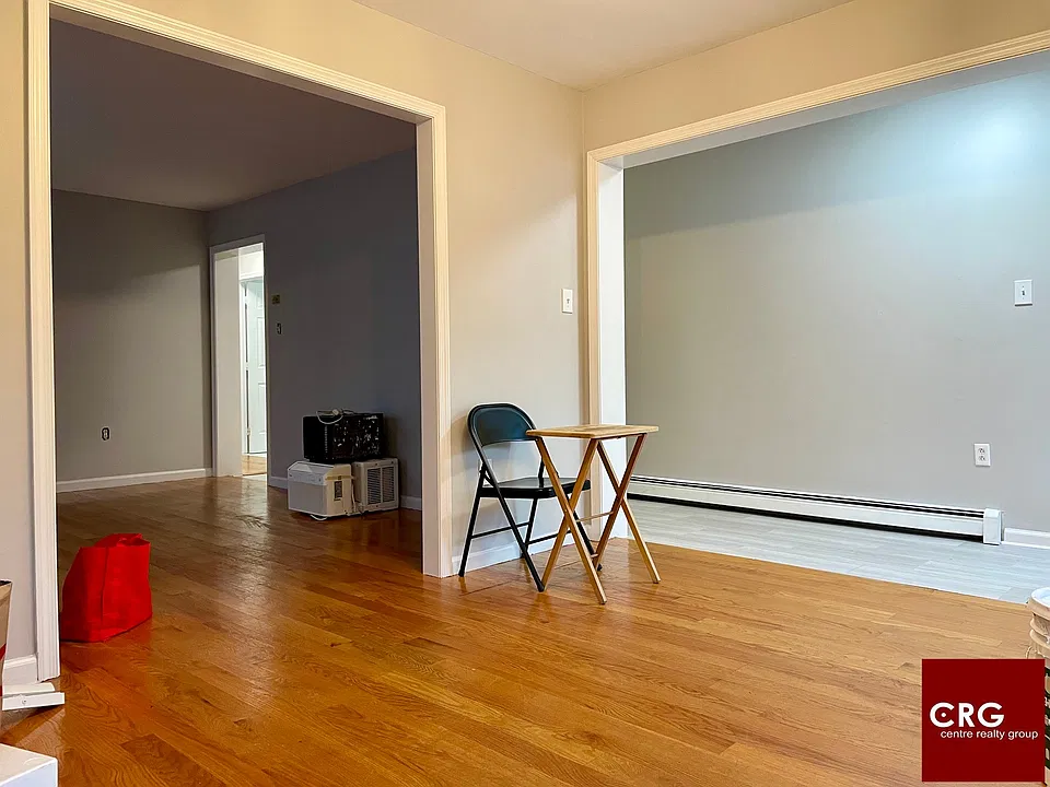 9 Irving St #1