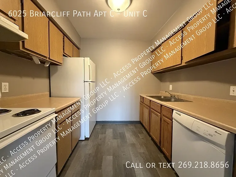 6025 Briarcliff Path #C — Photo 6