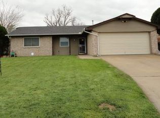 7510 NW Rolando Rd, Lawton, OK 73505