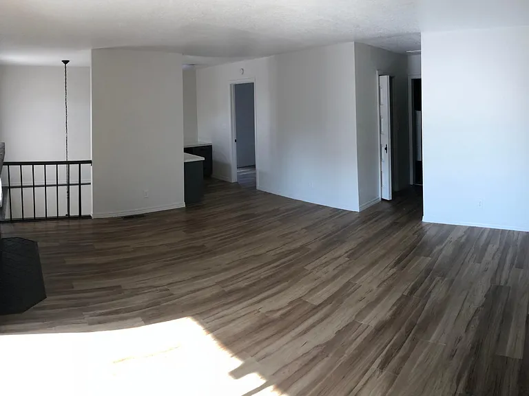 6126 S Lakewood Ave — Photo 16