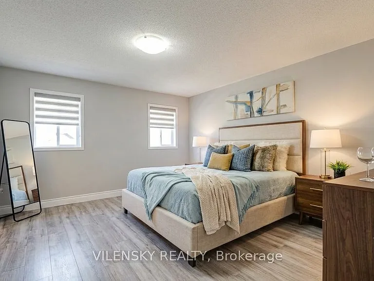 1331 Whitelaw Ave — Photo 9