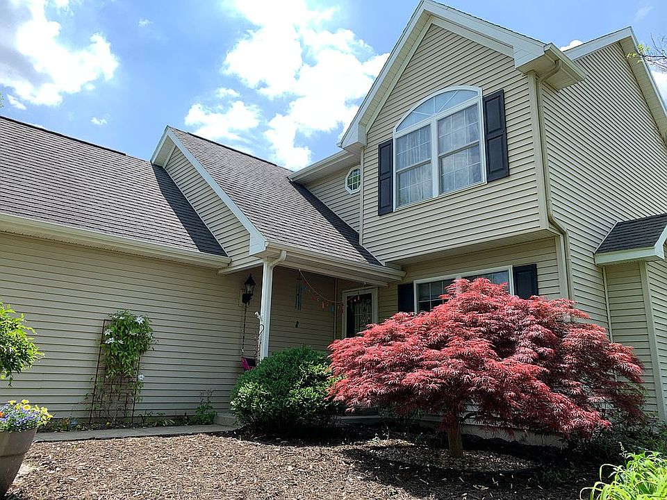 1st image of 13668 Green Prairie St