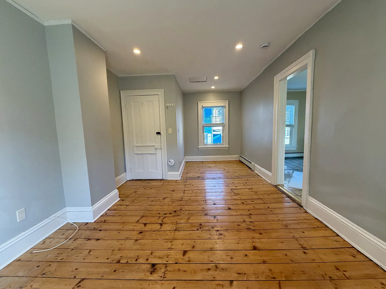 1 bed, 650 sqft, $2,550 — Photo 2