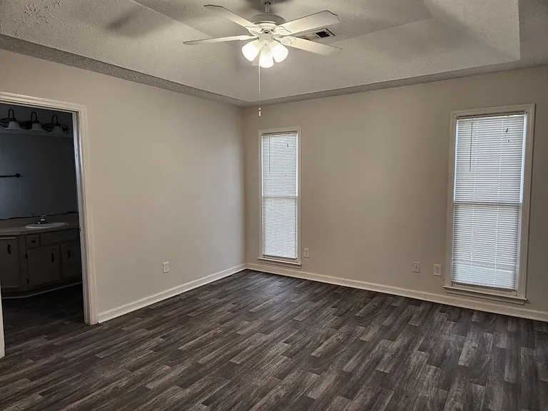 5333 McCaghren Dr — Photo 10