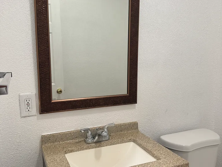 5313 Silver Dr — Photo 10