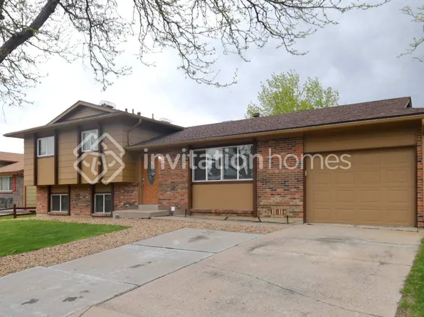2061 S Richfield St, Aurora, CO 80013