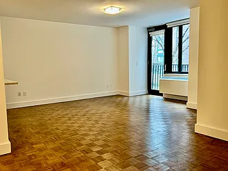 Rented by LL Real Estate Services