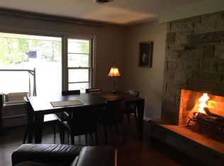 505 Hillcrest Dr, Prospect Heights, IL 60070