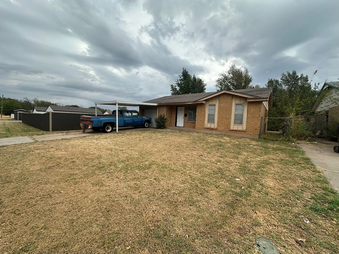 3 Bed, 1.5 Bath, 1 Car Garage Brick Home — Photo 2