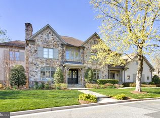 4502 32nd Rd N, Arlington, VA 22207