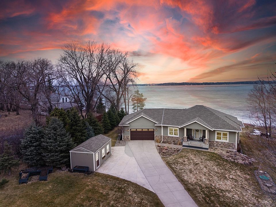 68836 215th St, Darwin, MN 55324 | Zillow