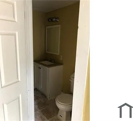 5736 Judy St — Photo 10