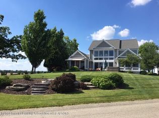 6510 Spinnaker Rd, Crystal, MI 48818